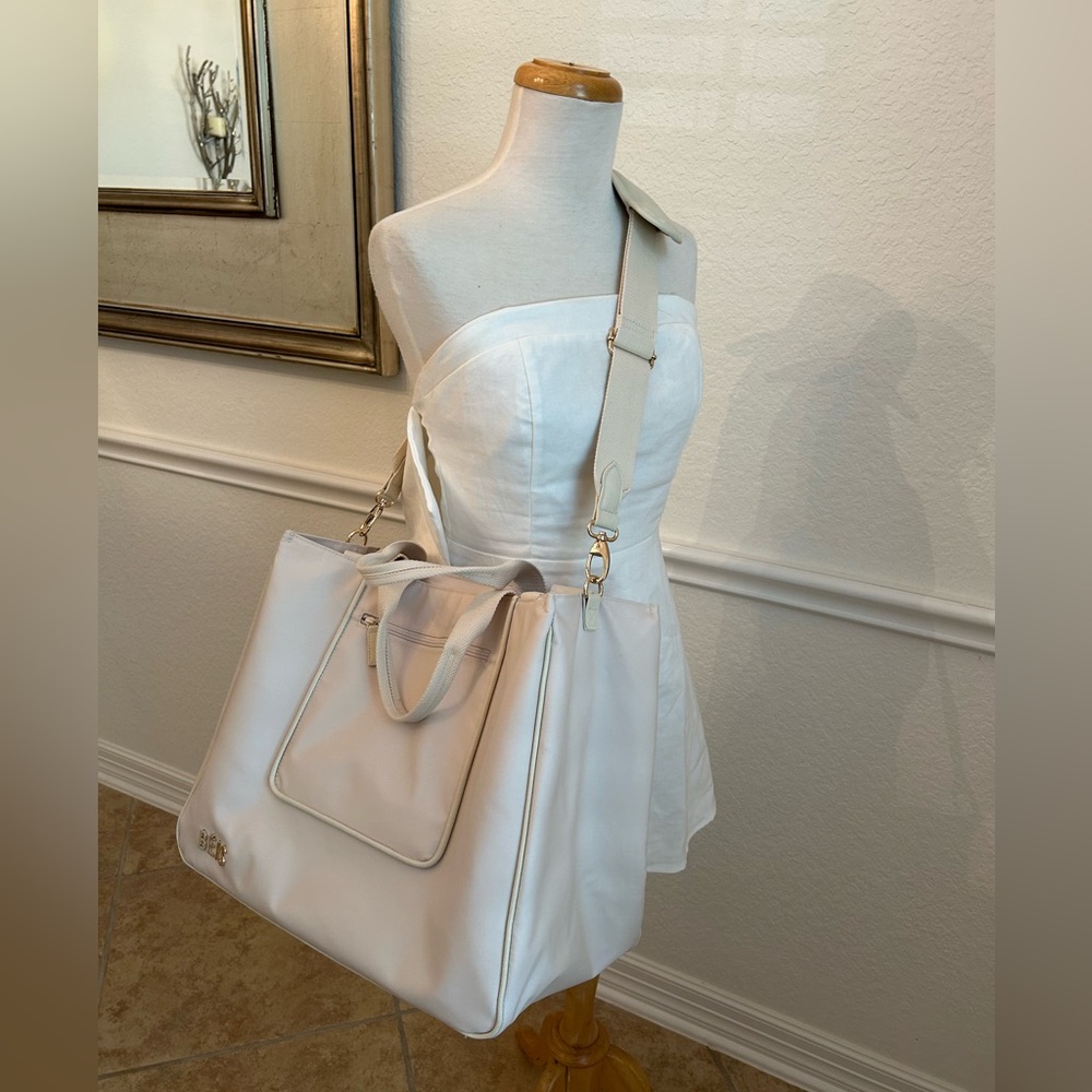BEIS East To West Tote In Beige